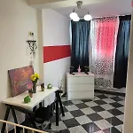 Lägenhet Cozy 1 Bdrm In Center Bukarest