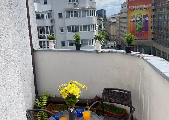 Cozy 1 Bdrm In Center Apartament *
